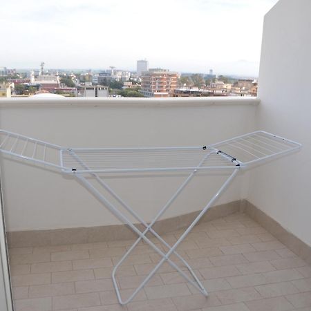 Suite 39 Tra Roma E Il Mare Pomezia Dış mekan fotoğraf