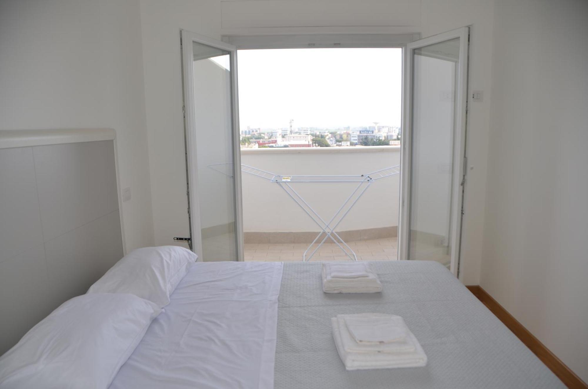 Suite 39 Tra Roma E Il Mare Pomezia Dış mekan fotoğraf